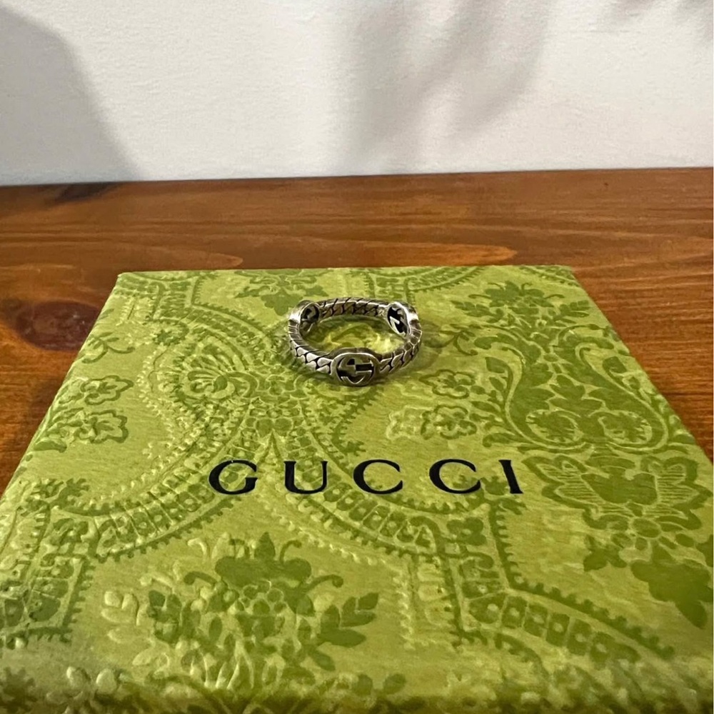 Gucci Silver Ring with Iconic Motif